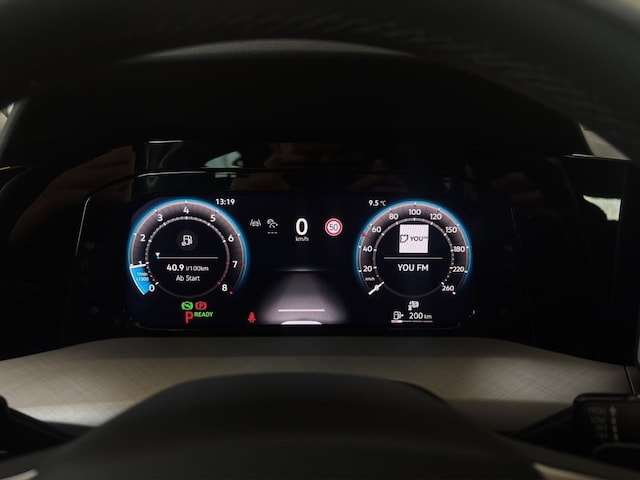 Volkswagen Golf DSG Life