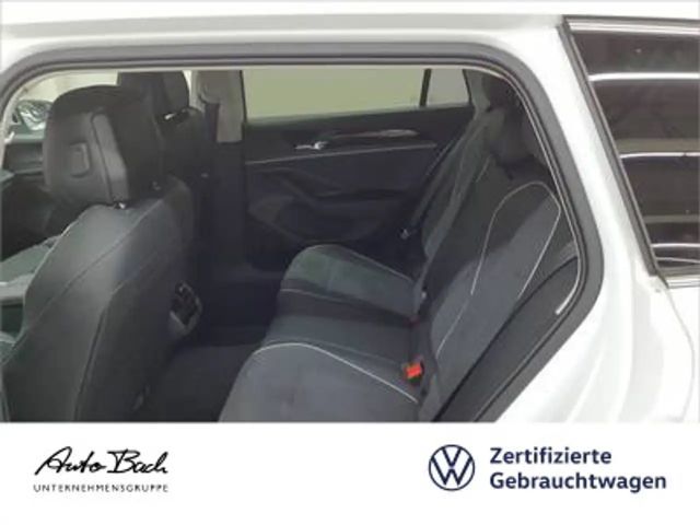 Volkswagen Passat 2.0 TDI Business DSG Variant
