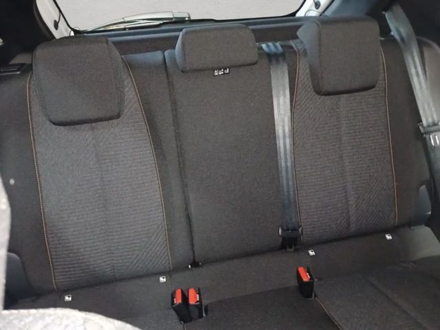 Peugeot 208 PureTech Style