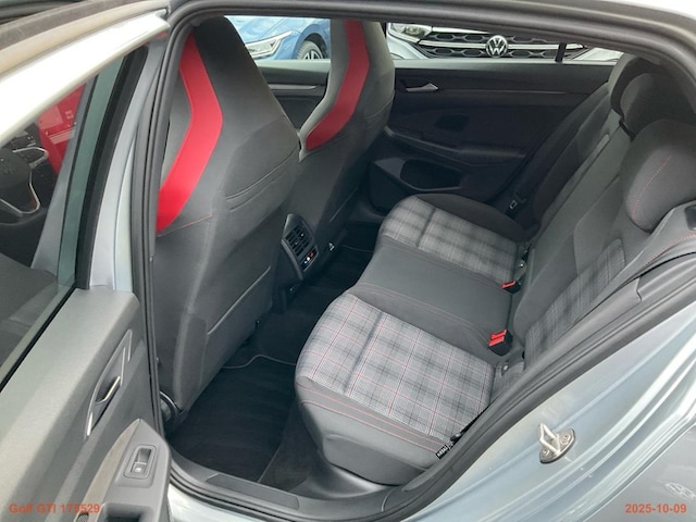 Volkswagen Golf 2.0 TSI DSG GTI Style