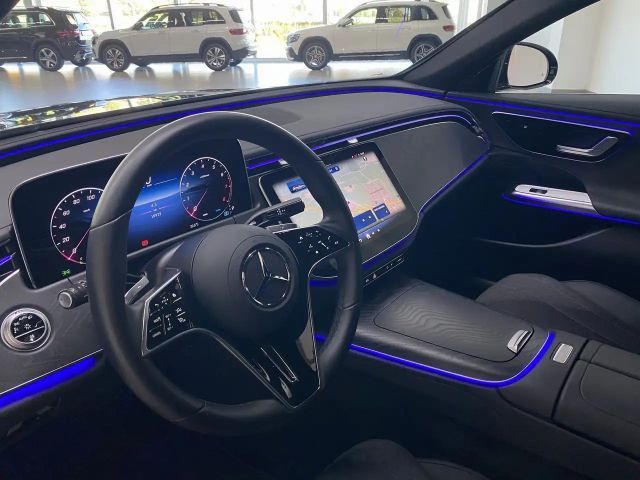 Mercedes-Benz E 200 AVANTGARDE Estate