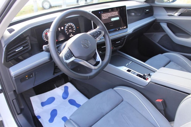 Volkswagen Passat 1.5 eTSI DSG Variant