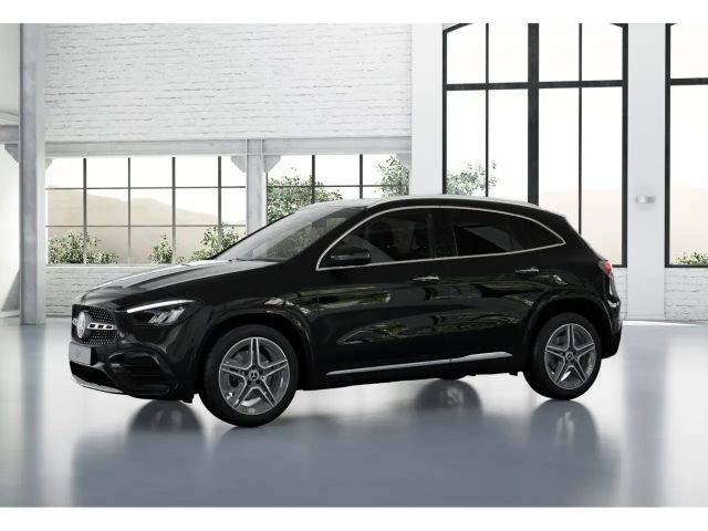 Mercedes-Benz GLA 180 AMG Line