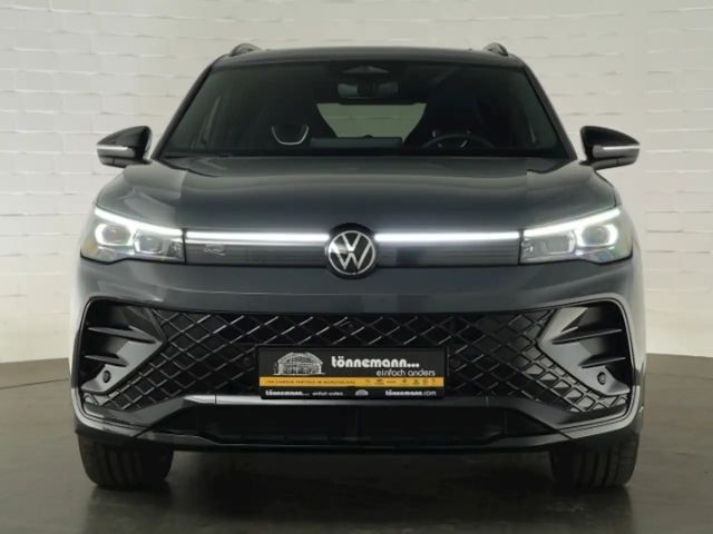 Volkswagen Tiguan 4Motion DSG R-Line