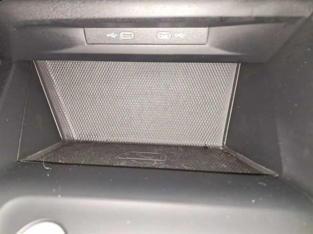 Volkswagen Golf 1.5 TSI Life