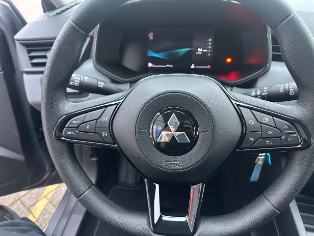 Mitsubishi Colt Basis