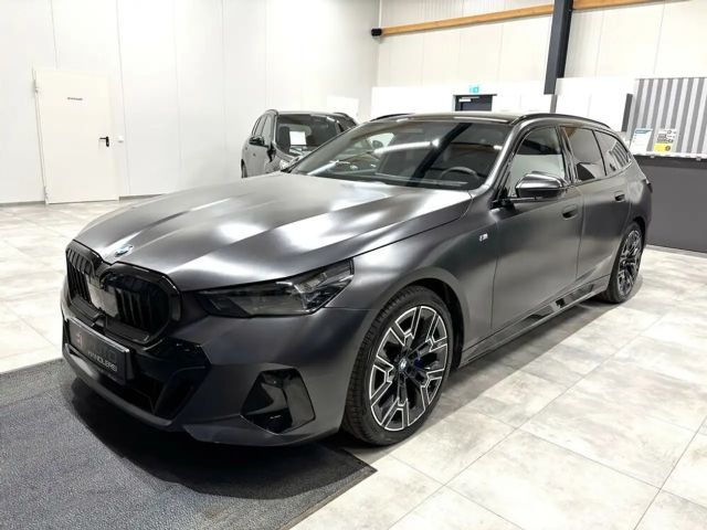 BMW 520 520d M-Sport Touring xDrive