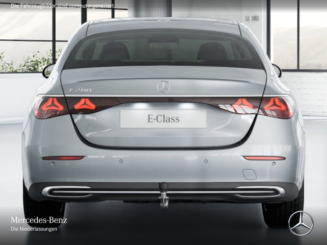 Mercedes-Benz E 200 Sedan