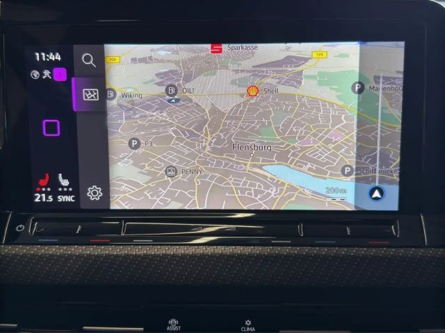 Volkswagen Golf 1.5 eTSI DSG Golf VIII R-Line