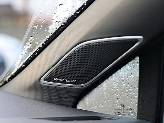 Volkswagen Golf 2.0 TSI Golf VIII