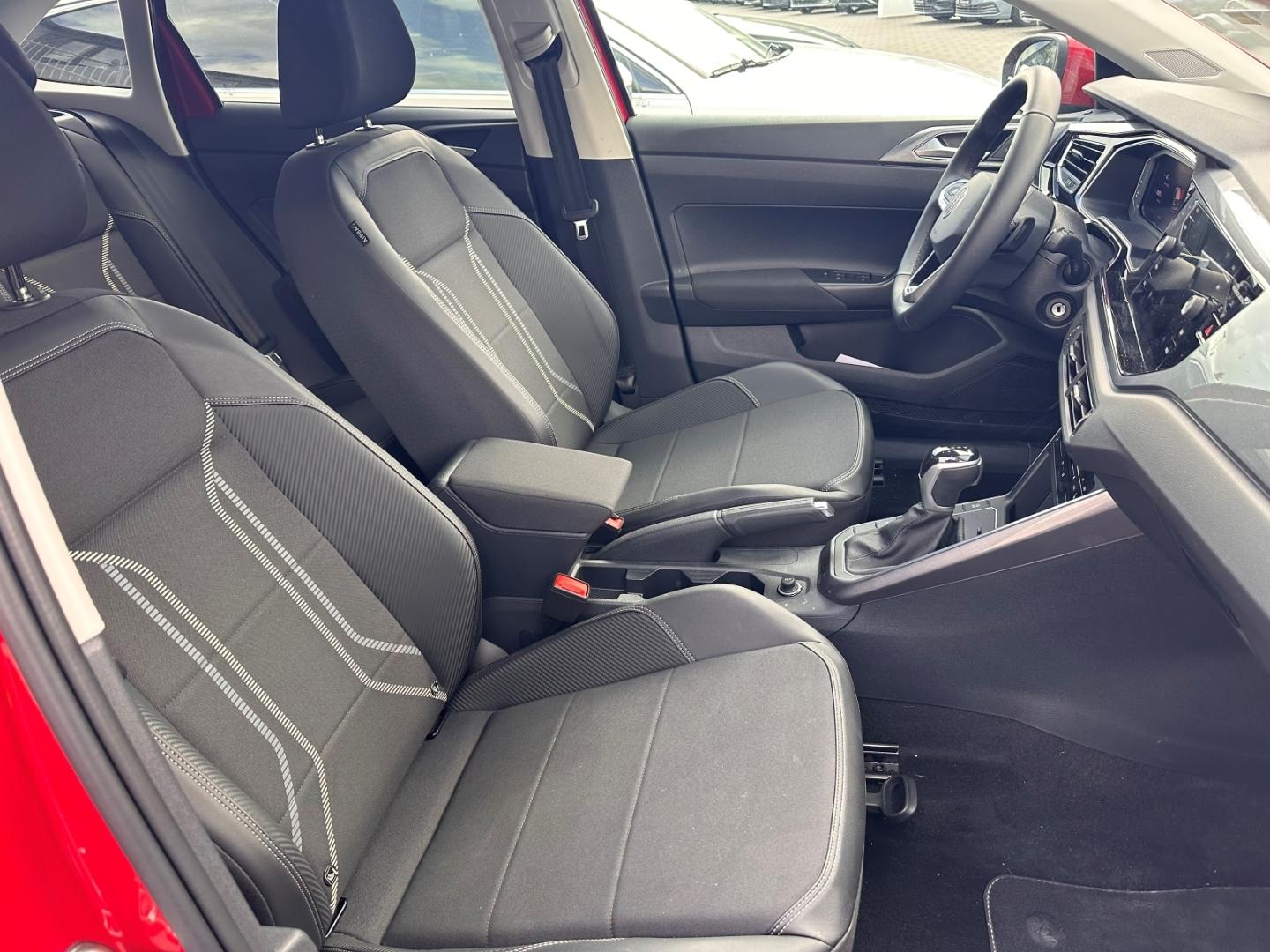 Volkswagen Taigo 1.0 TSI DSG Style