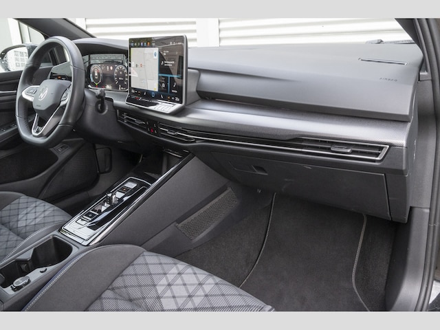 Volkswagen Golf R-Line Variant