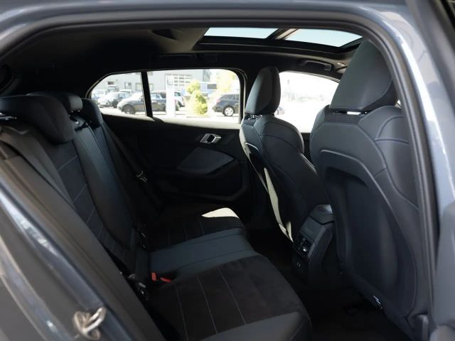 BMW 120 120d M-Sport Sedan