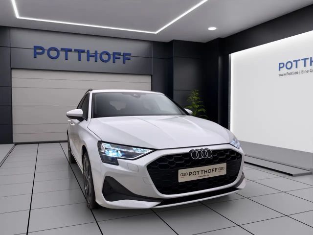 Audi A3 30 TDI Sedan