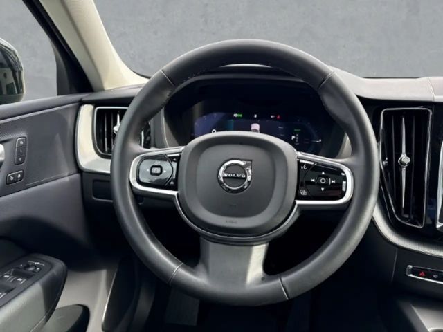 Volvo XC60 Dark Plus T6