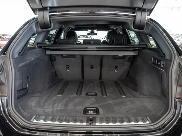 BMW 330 330d M-Sport Touring xDrive