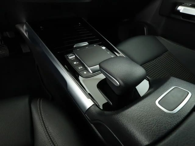 Mercedes-Benz EQB 250 Progressive