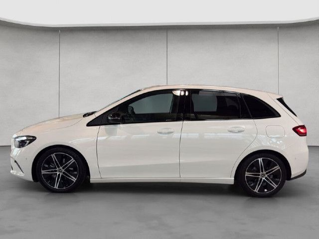 Mercedes-Benz B 180 Sedan