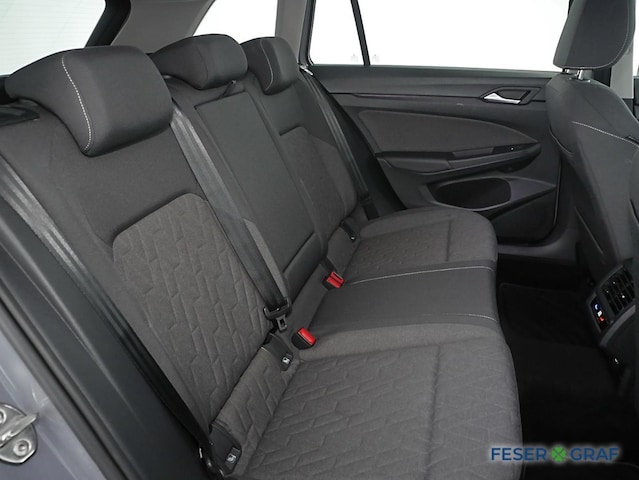 Volkswagen Golf 1.5 TSI DSG Life Variant