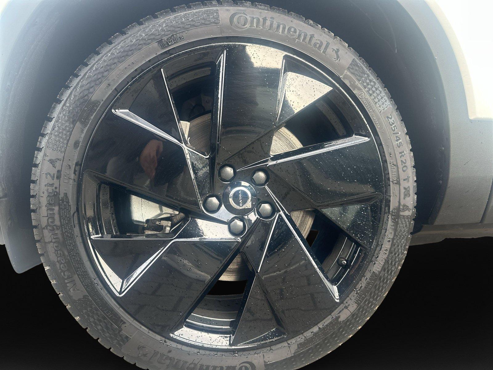 Volvo EX40 Plus Single motor