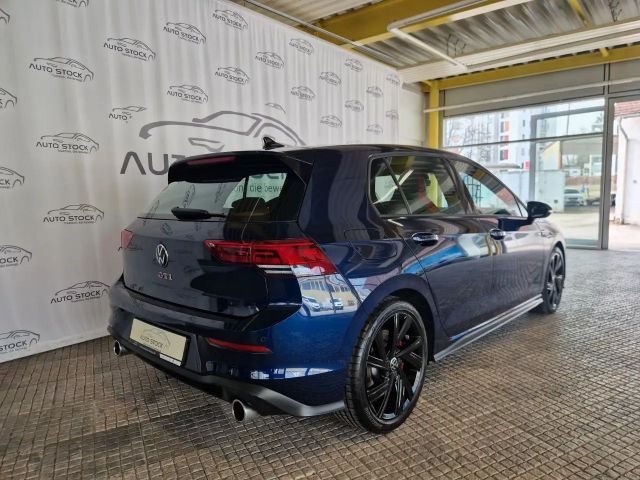 Volkswagen Golf 2.0 TSI DSG GTI