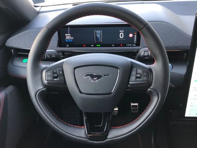 Ford Mustang Mach-E 4x4 AWD