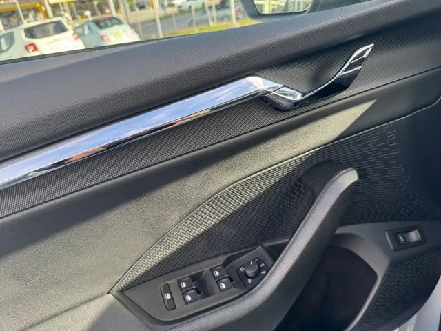 Skoda Octavia 2.0 TDI Combi Style Style