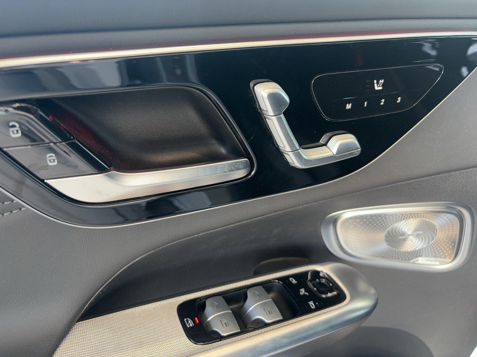 Mercedes-Benz GLC 300 AMG Line GLC 300 d Premium