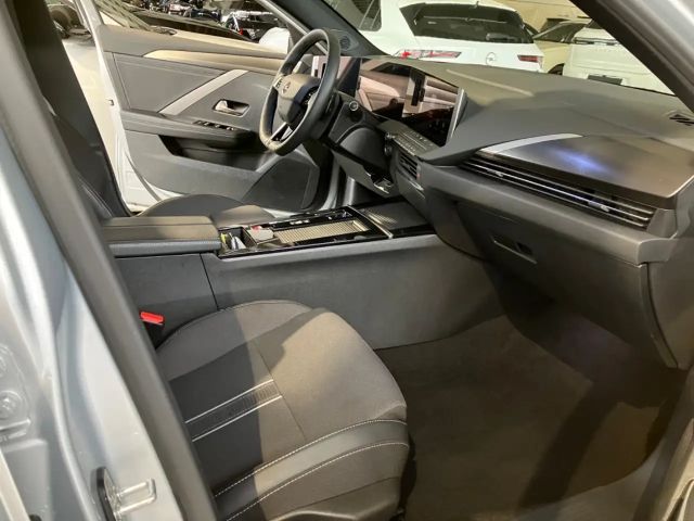 Opel Astra 1.2 Turbo Sports Tourer