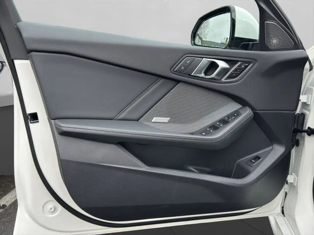 BMW 120 120d M-Sport Sedan