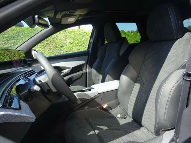 Peugeot E-3008 GT-Line