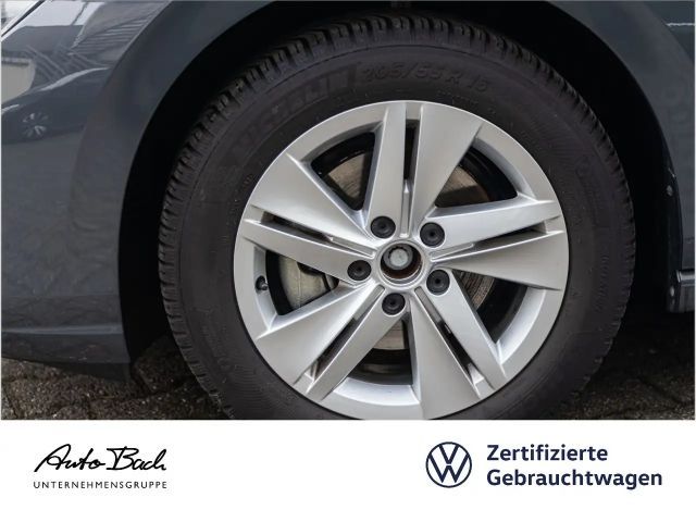 Volkswagen Golf 1.5 TSI Golf VIII Life