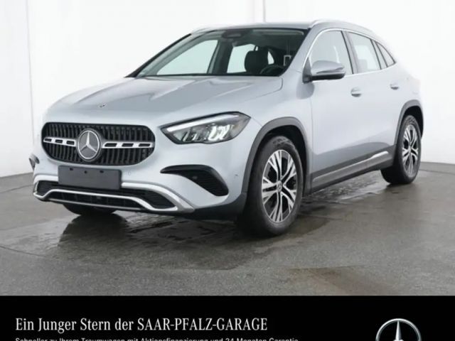 Mercedes-Benz GLA 180 Progressive