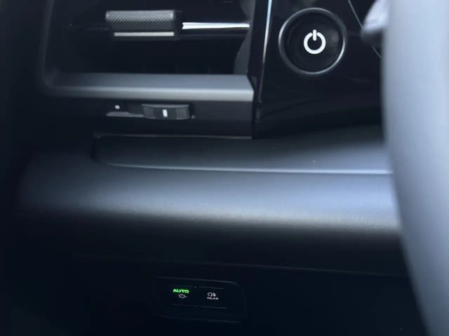 Porsche Macan PANO BOSE Sitzbelüftung