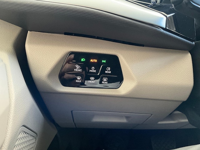 Volkswagen Multivan Multivan     Life LÜ110TDI Aut