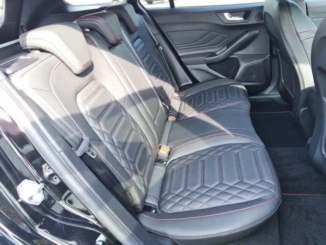 Ford Focus EcoBoost ST Line Wagon