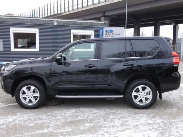 Toyota Land Cruiser 2.8 "Executive" #4WD #AHK #LEDER #JBL #SHZ