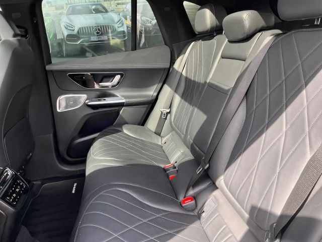 Mercedes-Benz EQE SUV 350 AMG Line