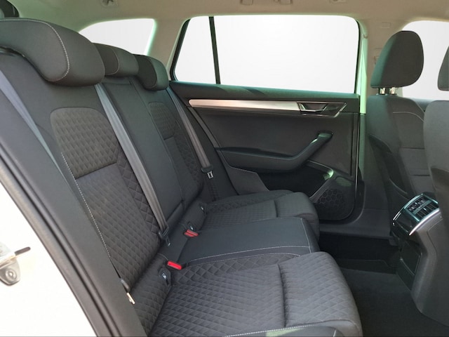 Skoda Superb 2.0 TDI Ambition Combi