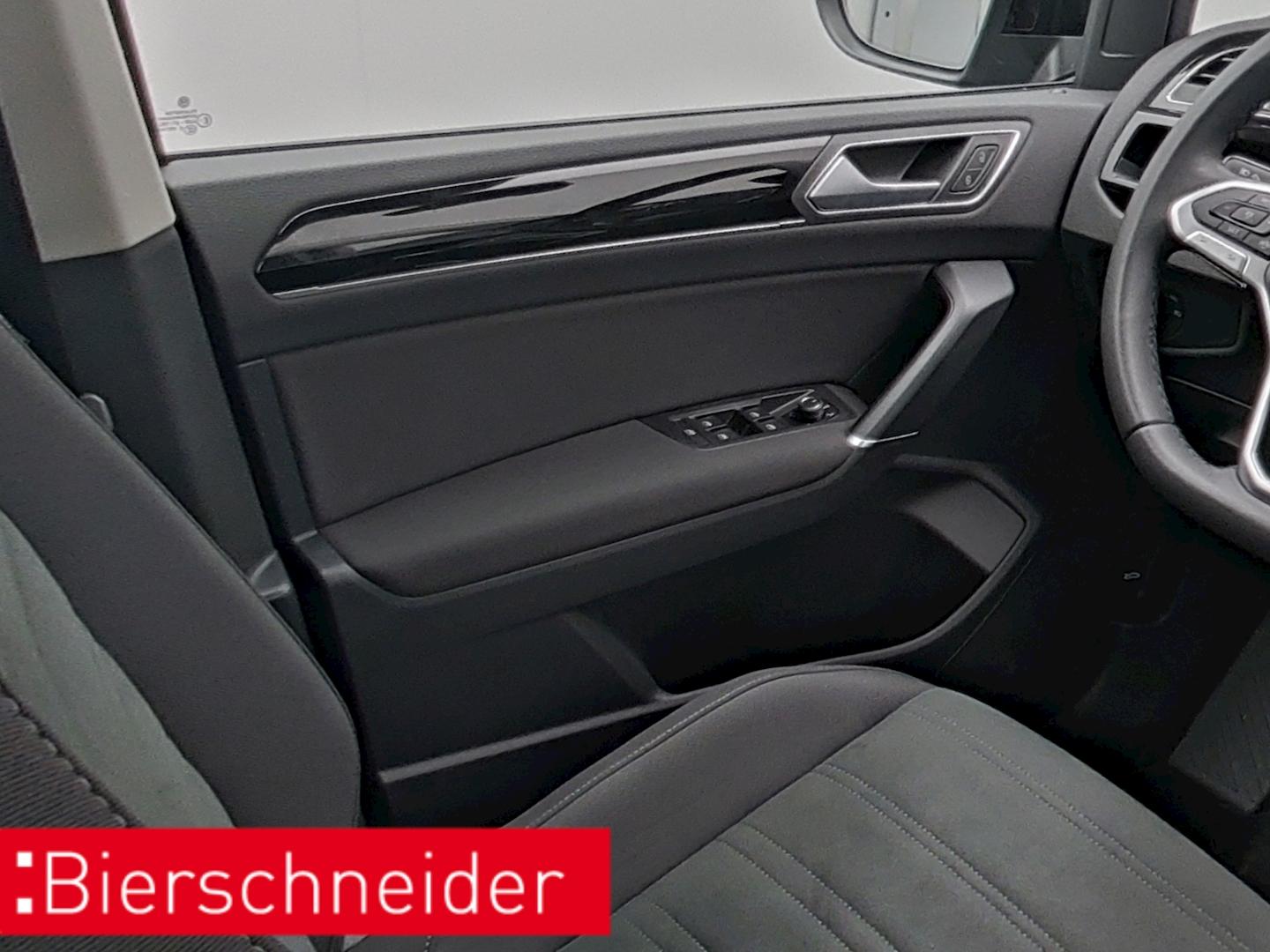 Volkswagen Touran 2.0 TDI DSG Highline R-Line Style