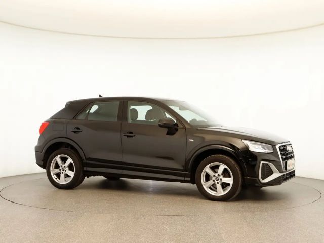 Audi Q2 35 TFSI S-Line