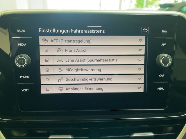 Volkswagen T-Roc 1.5 TSI DSG R-Line