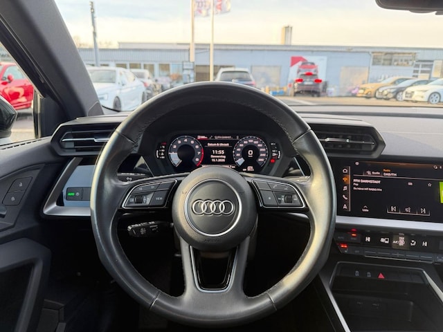 Audi A3 30 TFSI S-Line Sportback