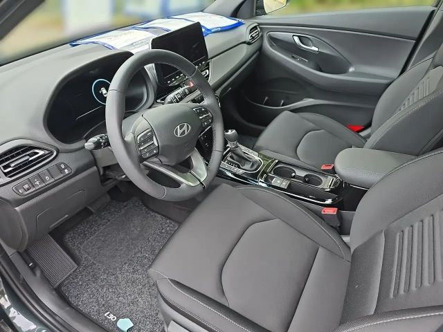 Hyundai i30 Advantage Hybrid