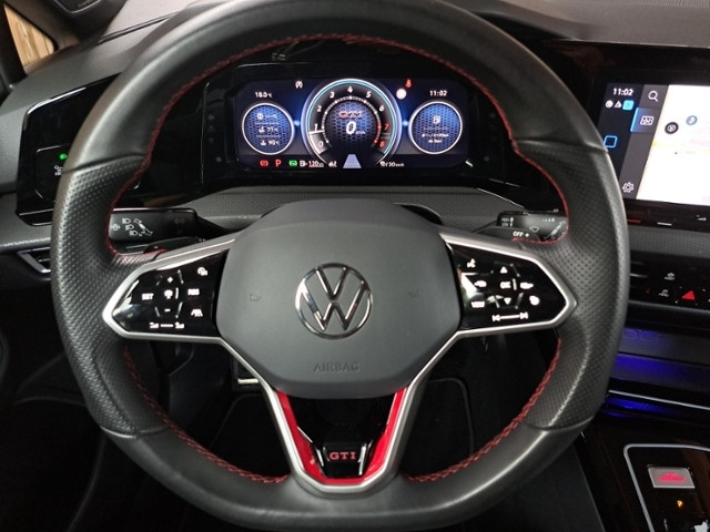 Volkswagen Golf 2.0 TSI DSG GTI