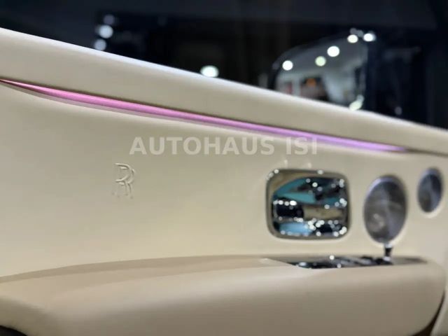 Rolls-Royce Cullinan NOVITEC WIDEBODY,VIP,24",STARLIGHT