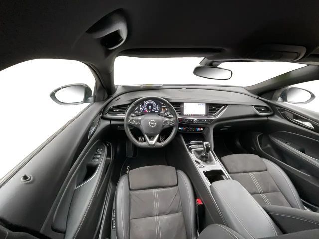 Opel Insignia 2.0 CDTI Sports Tourer Ultimate