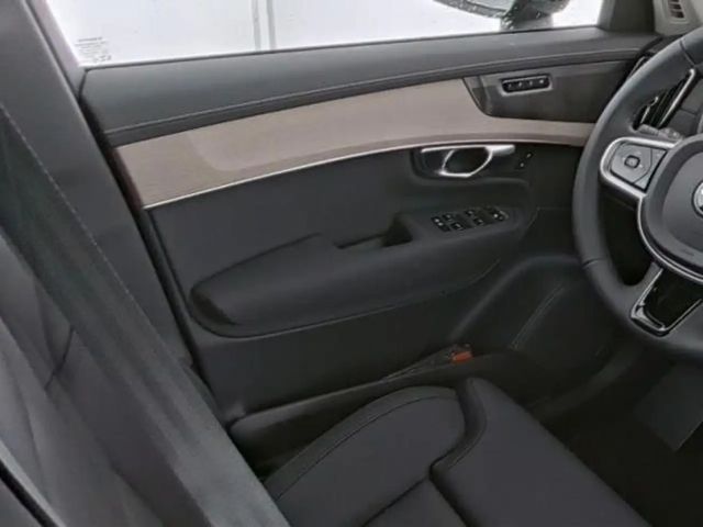 Volvo XC90 AWD Dark Plus T8