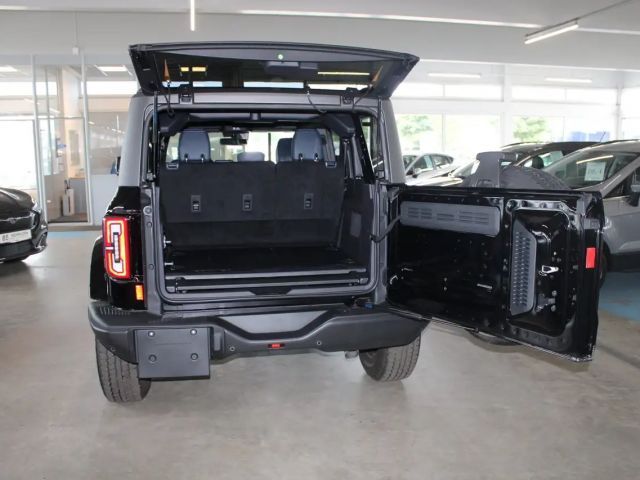 Ford Bronco Outer Banks