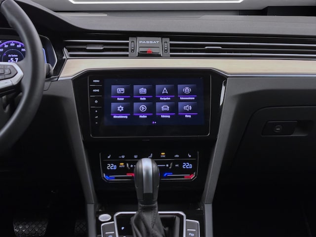 Volkswagen Passat Elegance